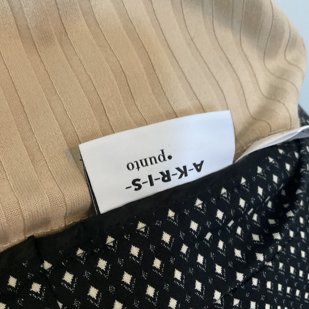 Akris Punto Black Micro Polka Dot Cropped Pants - Picture 12 of 13